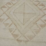 White Oushak Floral Runner Rug sku 2125