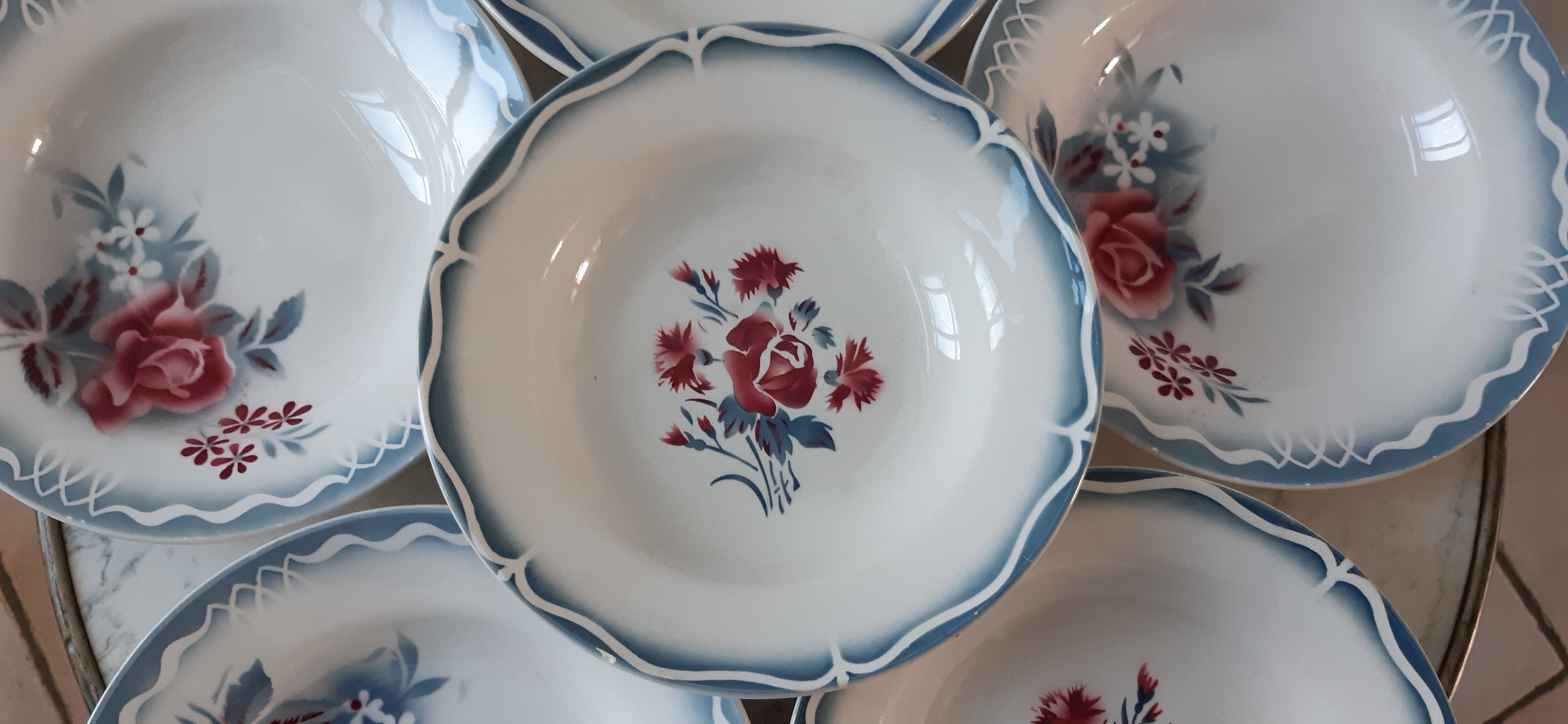 Set of 6 mismatched hollow plates Digoin Sarreguemines models Olga and Nina Rosa