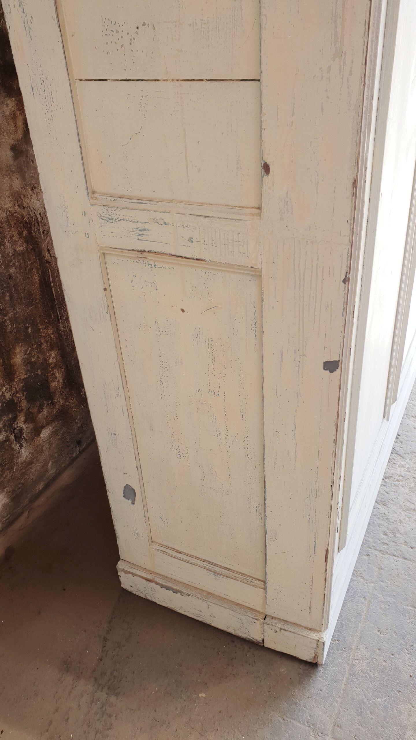 Armoire ancienne