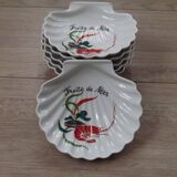 Coupelles de service en coquille l'hirondelle coquille saint jacques dans un panier 4851