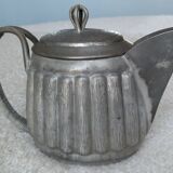 Art deco objects in their art tin juices