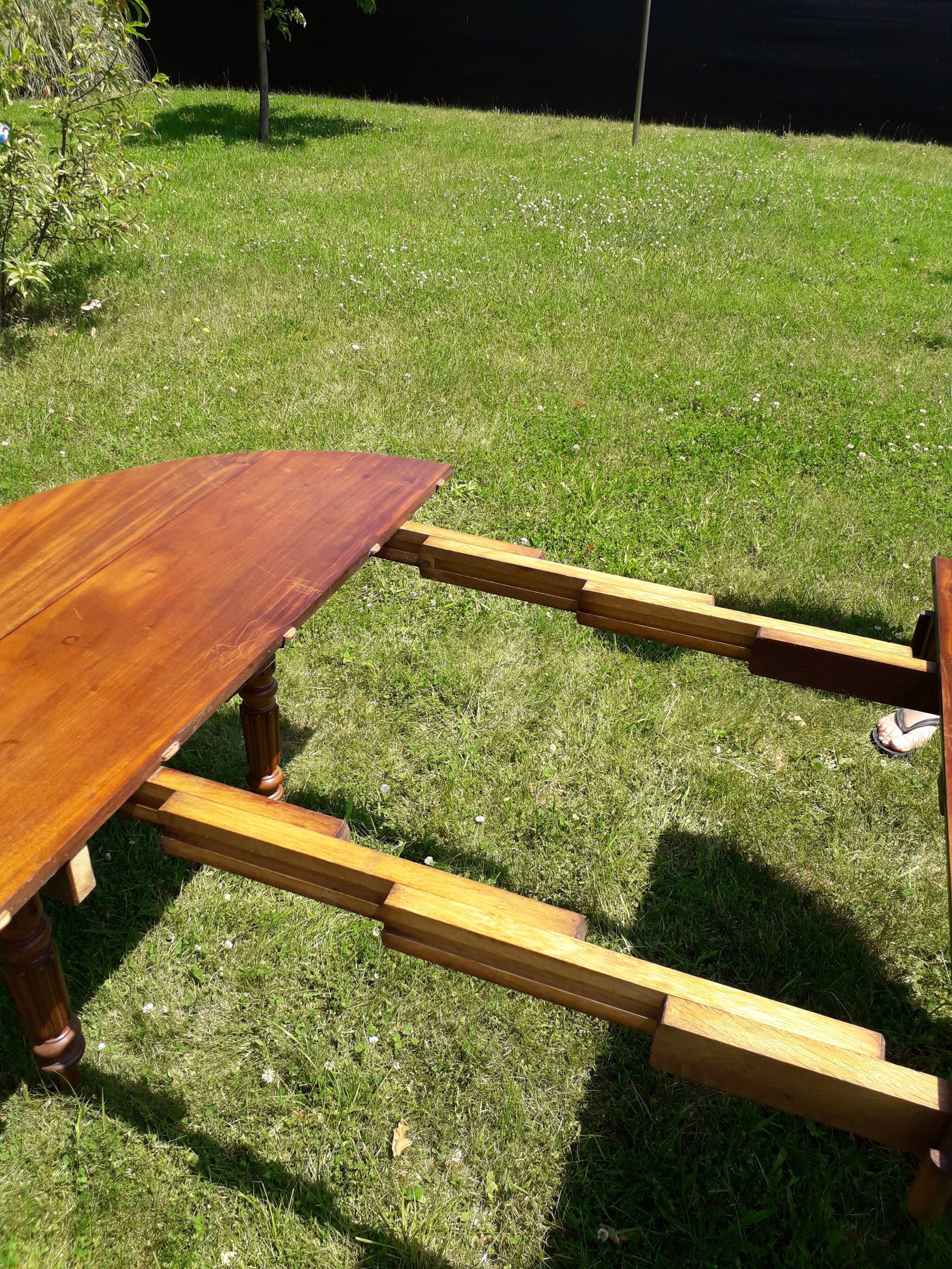 Louis Philippe style round table