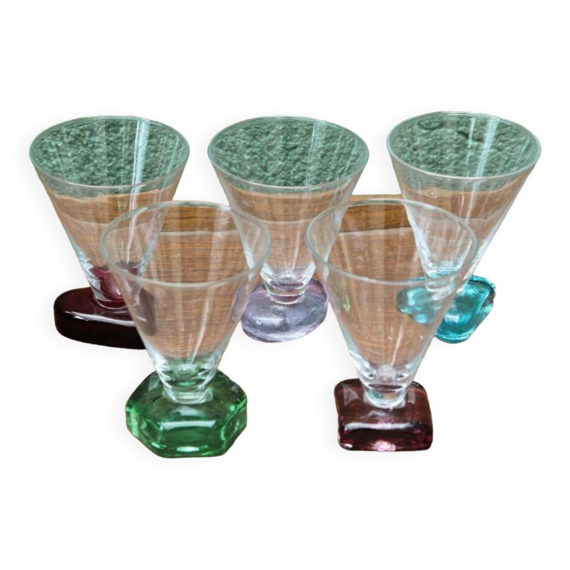 Set of 5 designer wine glasses, colored feet