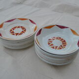 Series of 20 modernist plates Faïencerie de Castres