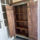 Armoire rustique brésilienne avec patine turquoise - Oficina de Agosto