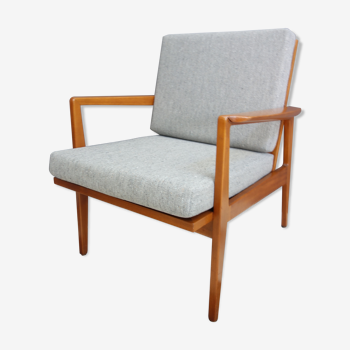 Fauteuil gris des années 1960