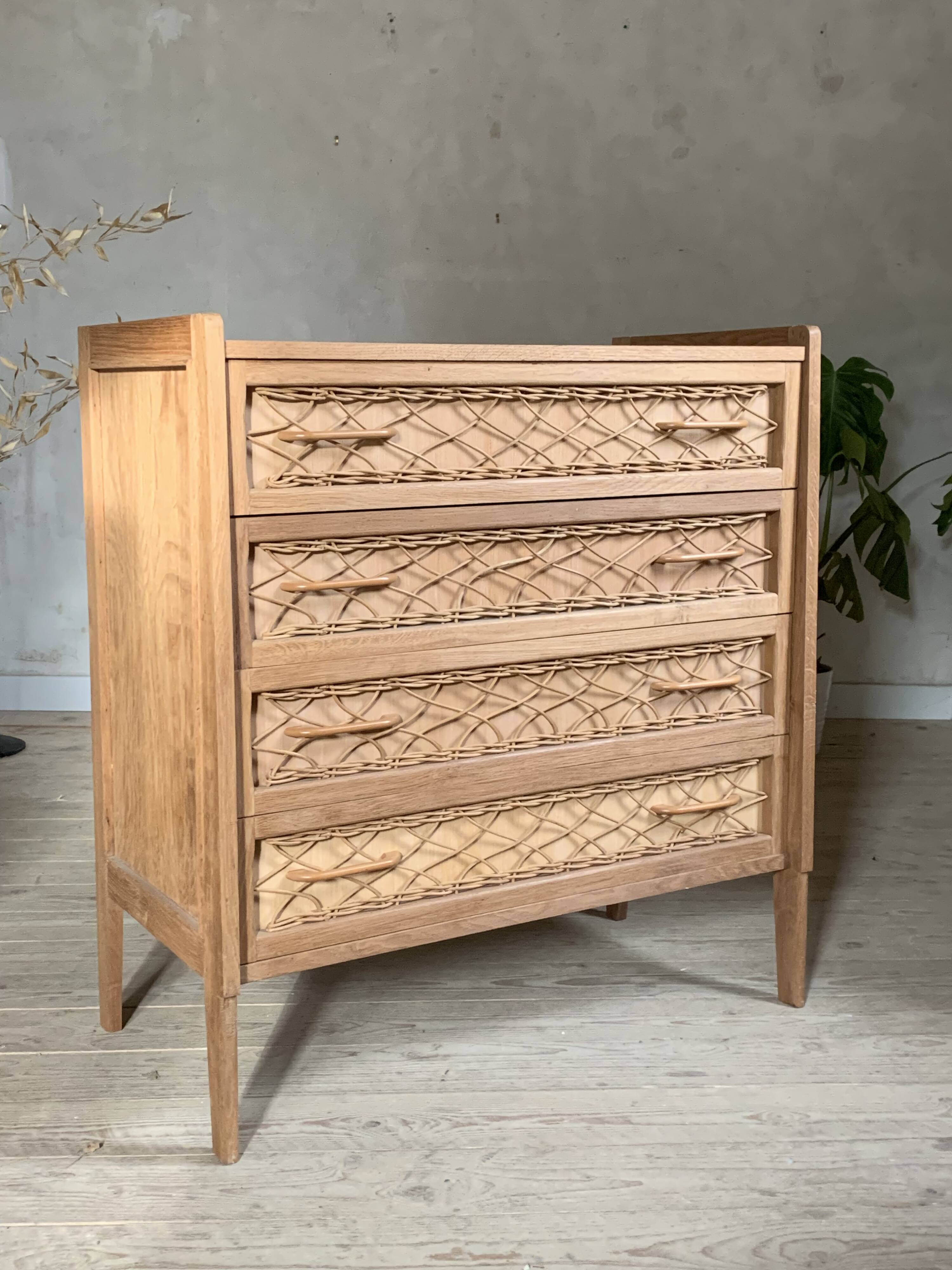 Commode vintage en chêne et rotin