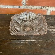 Vintage Geometric Shaped Moulded Glass Pocket Video #D550