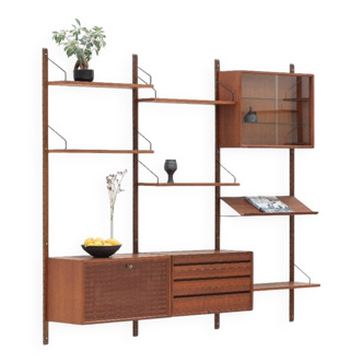 3-Bay wall unit by Poul Cadovius