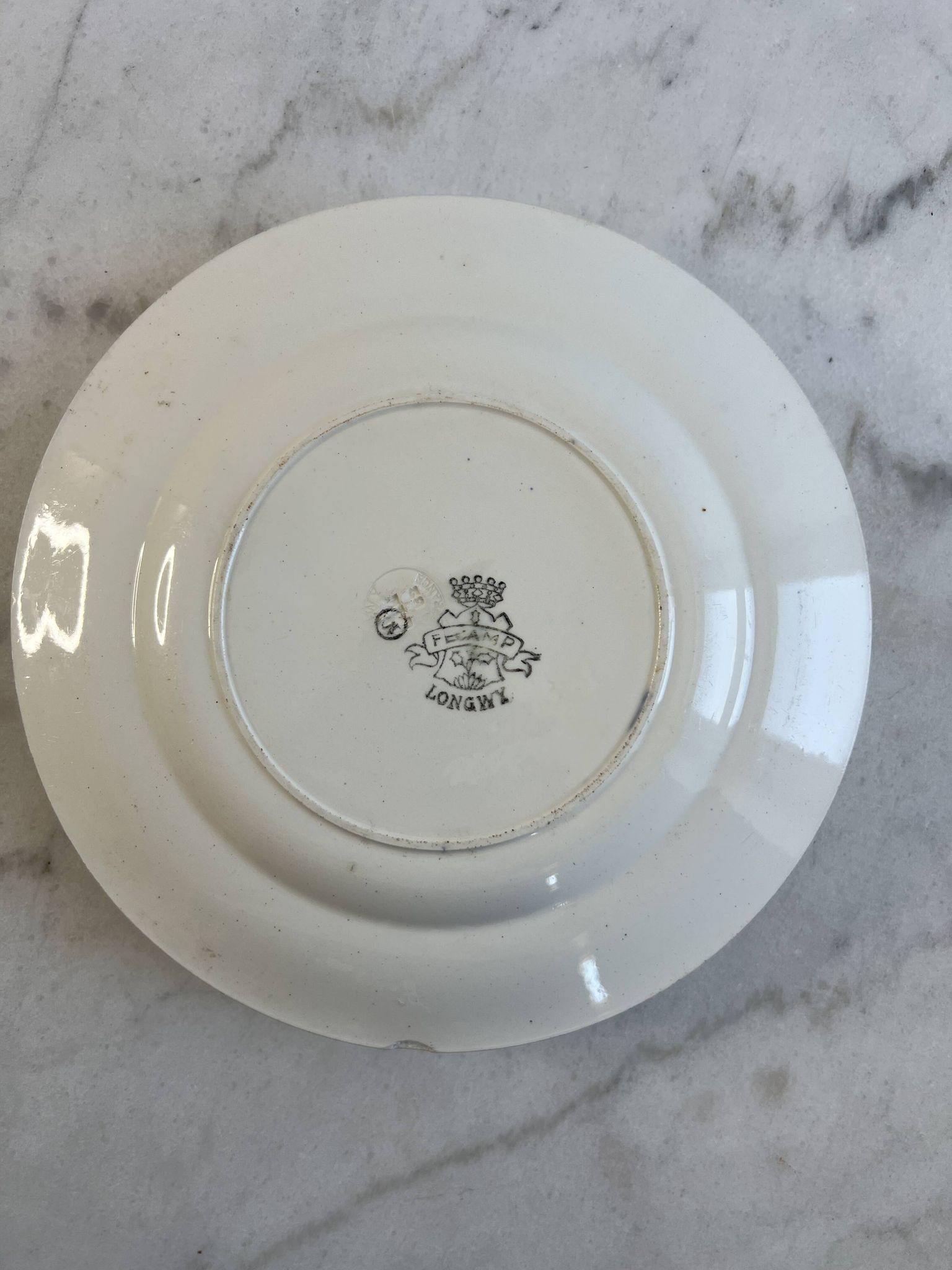 2 assiettes plates Longwy Fecamp en terre de fer