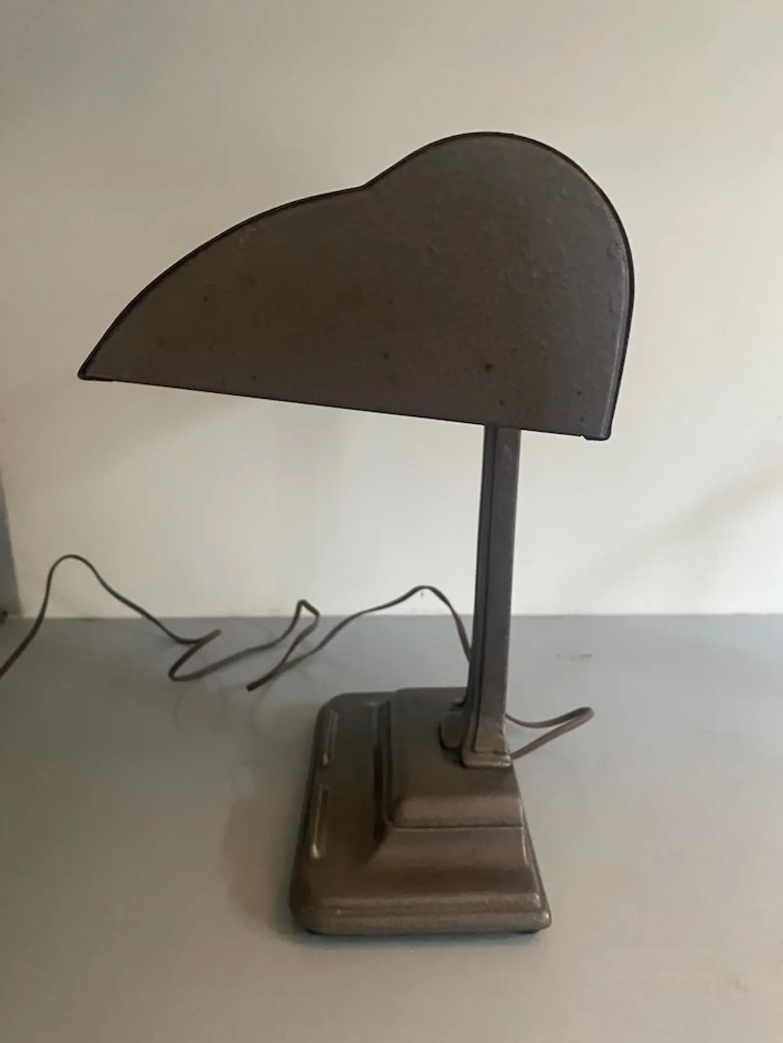 American desk lamp 1940