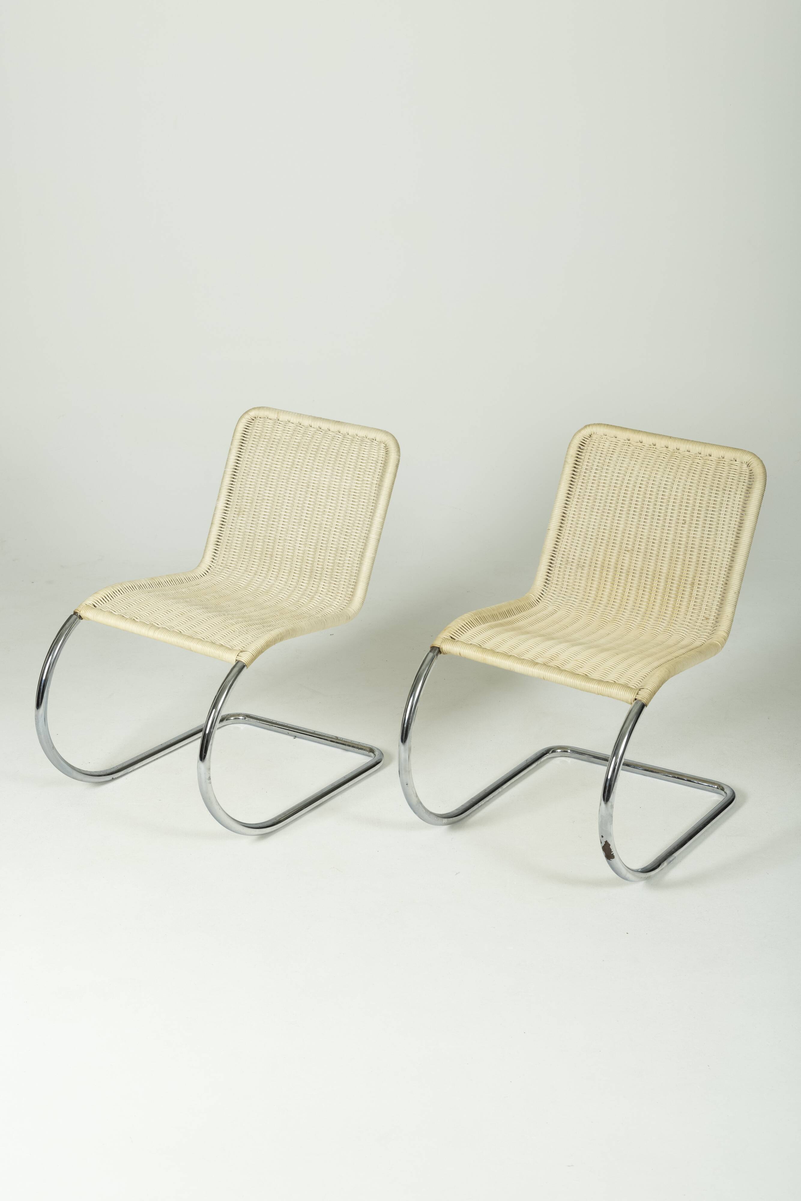 Bauhaus "MR10" chairs by Ludwig Mies van der Rohe, Tecta edition circa 1990