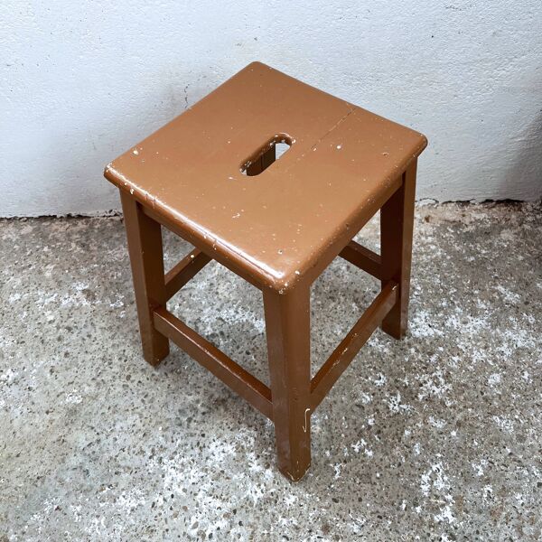 Tabouret d’atelier bois chocolat au lait