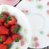 Assiette à fraises et égouttoir barbotine Salins