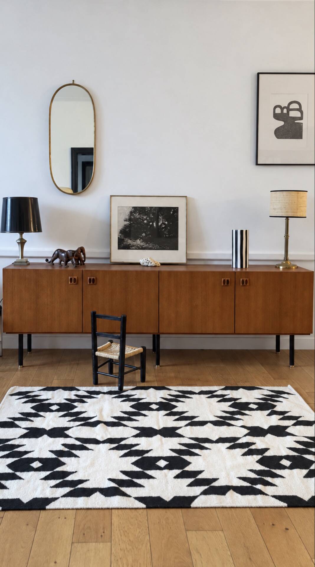 Wool kilim rug with geometric patterns – black & ecru