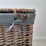 Wicker laundry basket