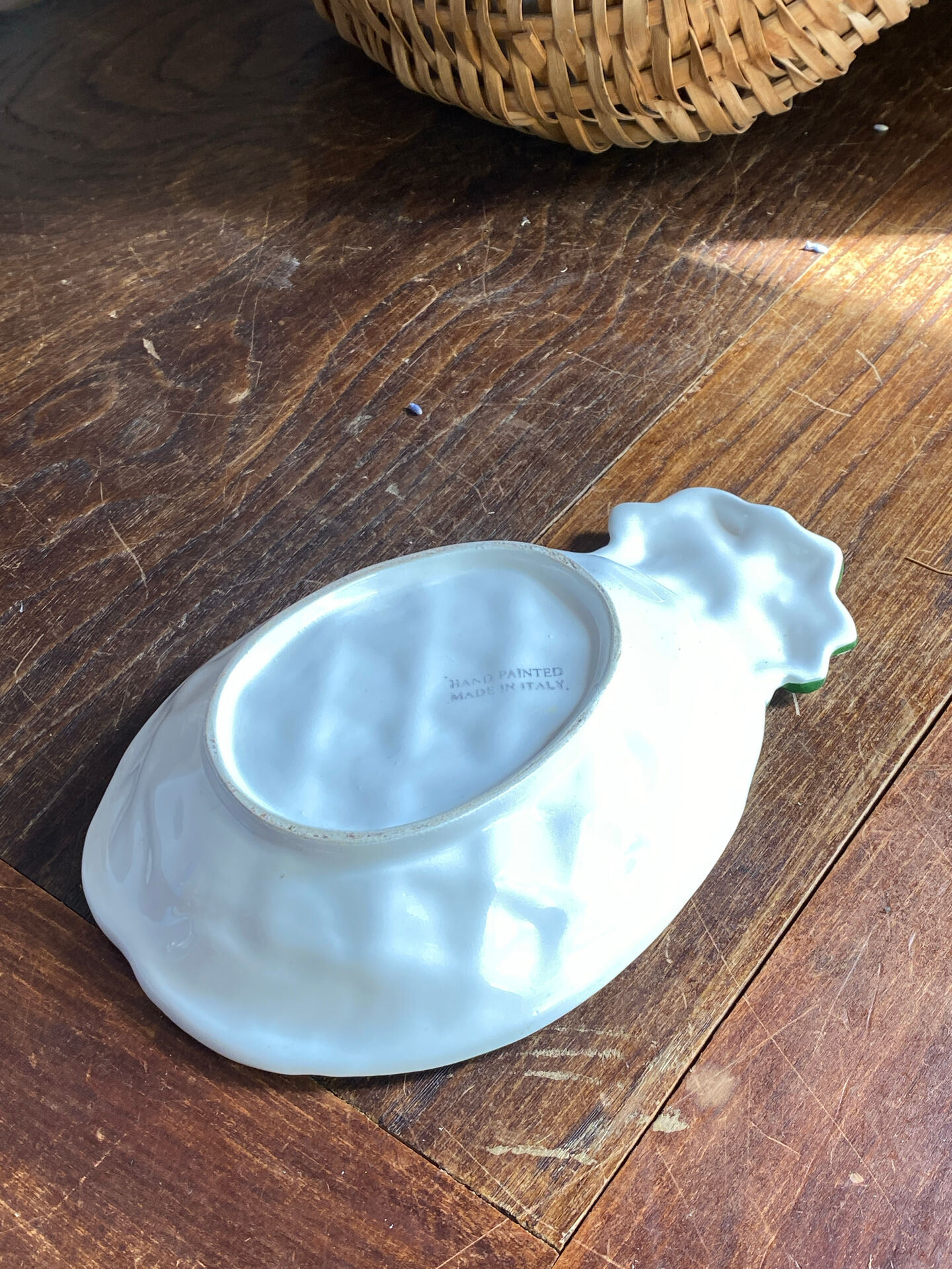 Ceramic pineapple plate