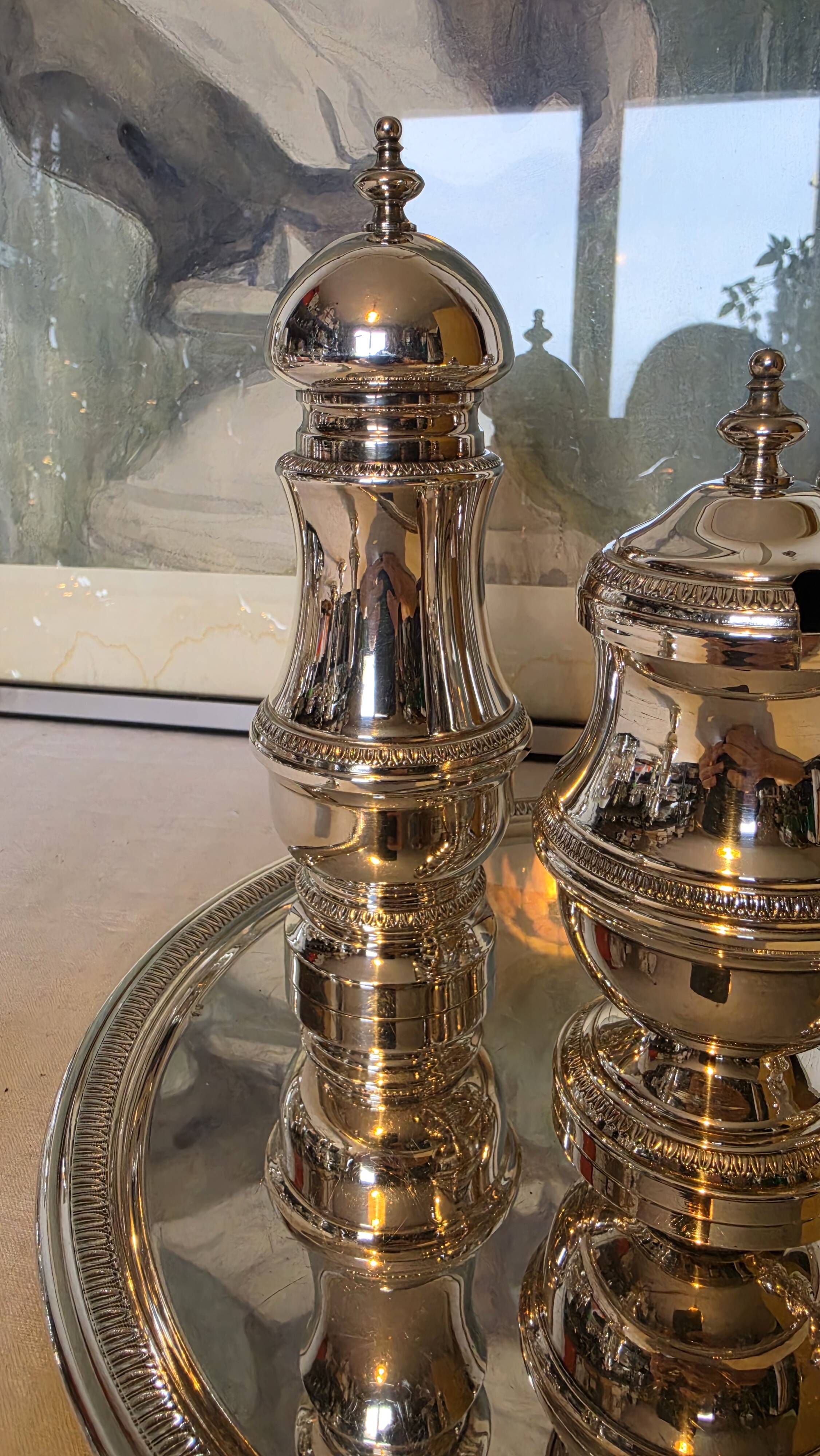 Exclusive 6-piece silver-plated spice service, classic Georgian style.