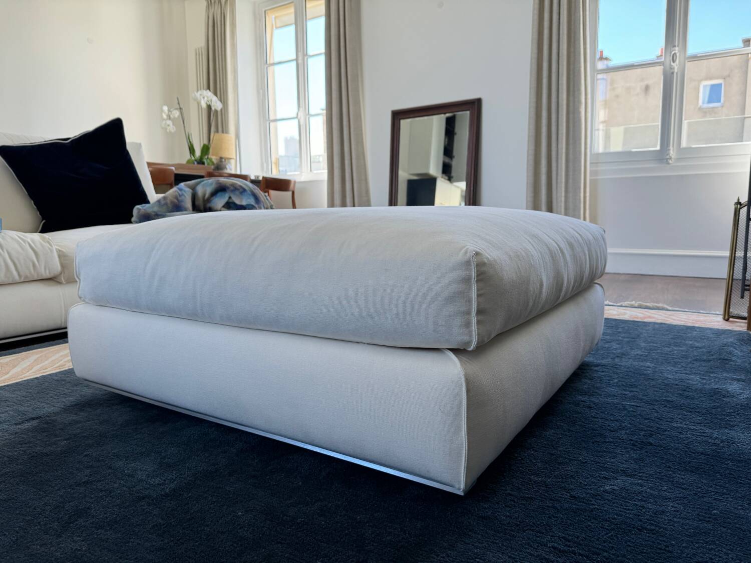 Large square Italian design pouf