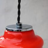 Hanging in orange opaline