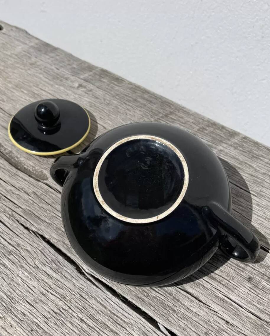 Sucrier bonbonnière céramique noir et jaune villeroy et boch Biarritz