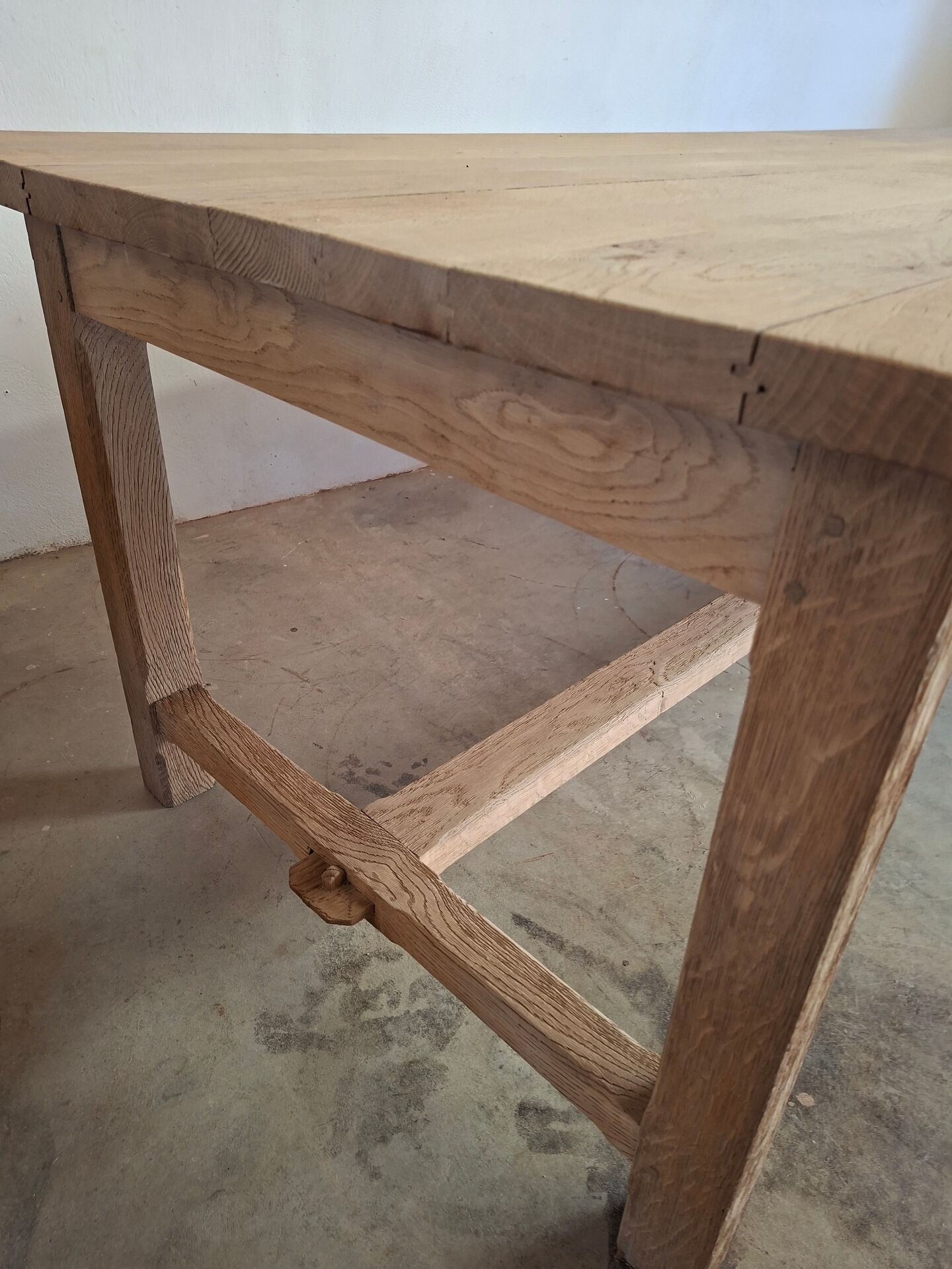 Rustic old farmhouse table made of solid oak, fully sandblasted.