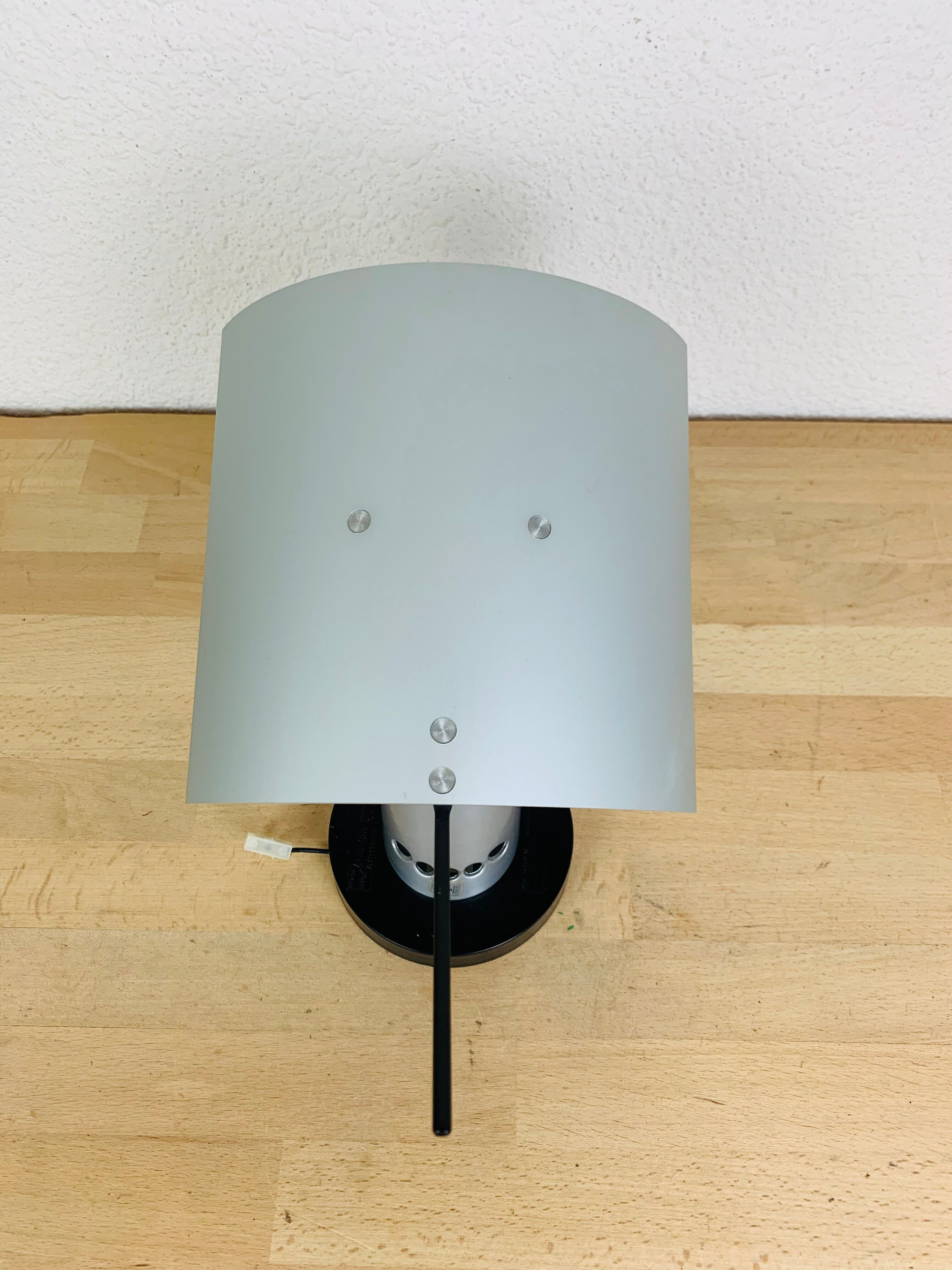 Artemide Enea wall lamp by Antonio Citterio