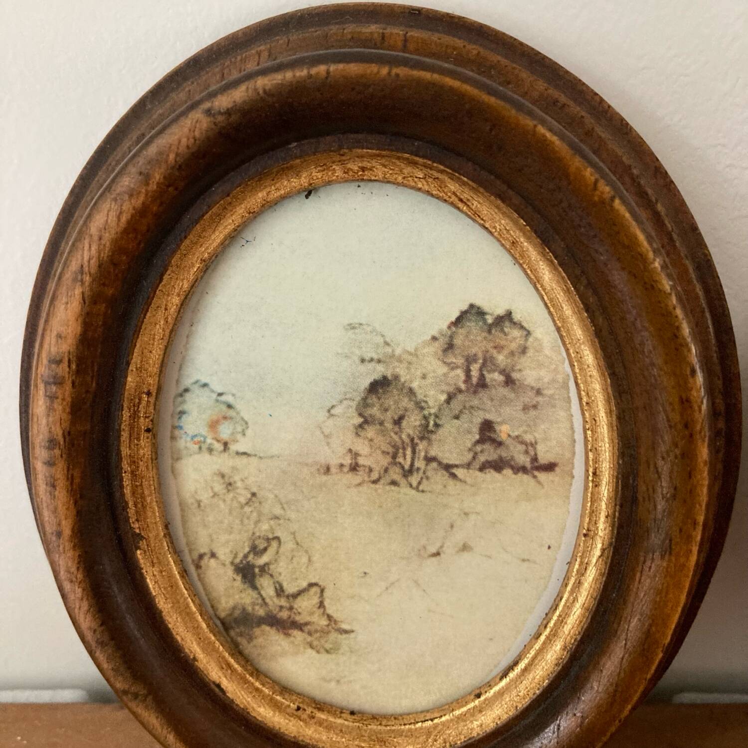 Pair of frames - old paintings