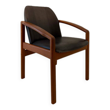 Mid-century modern chair in teak and black leather, Germany, 1960s
