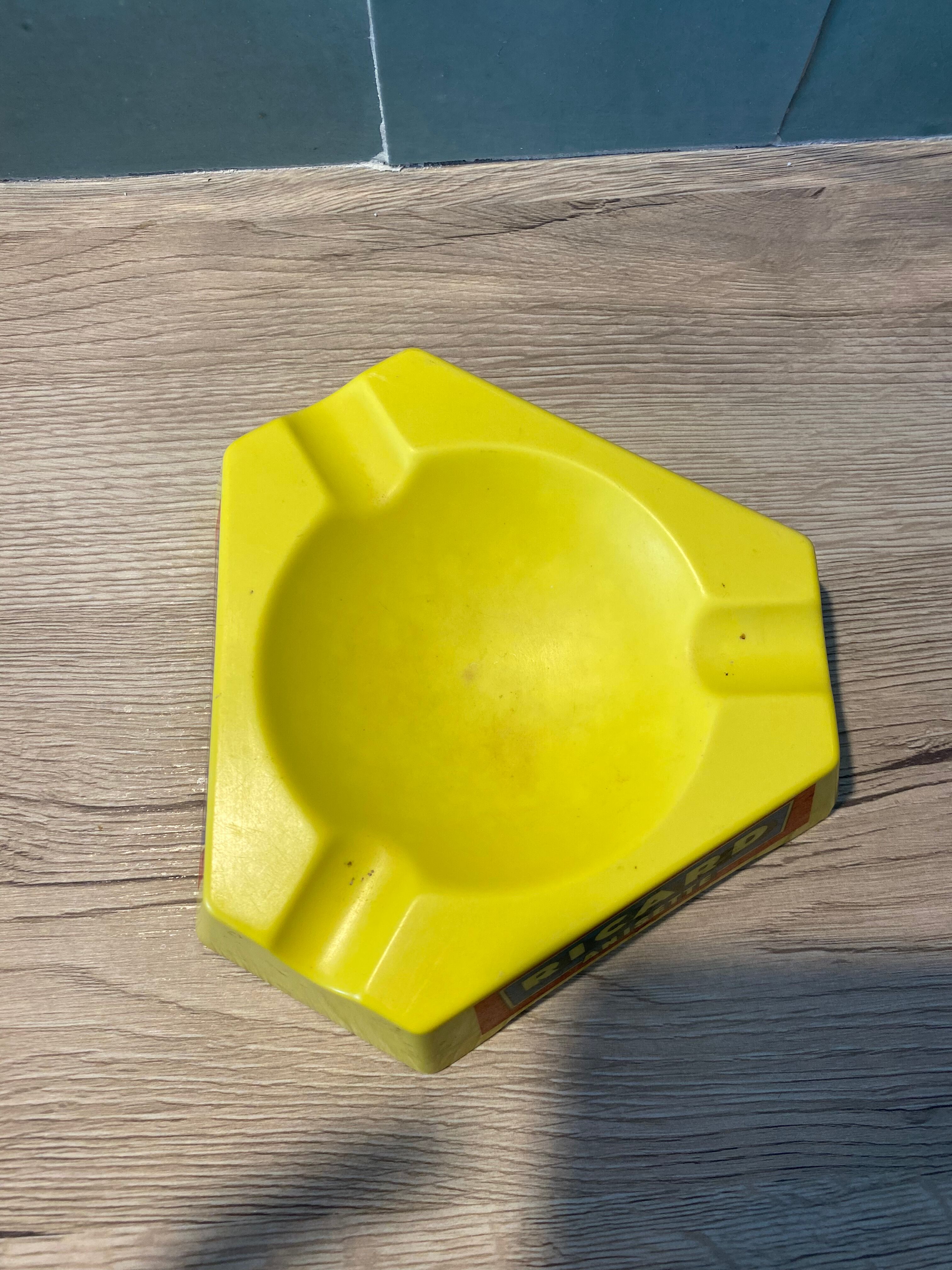 Vintage ashtray Ricard anisette