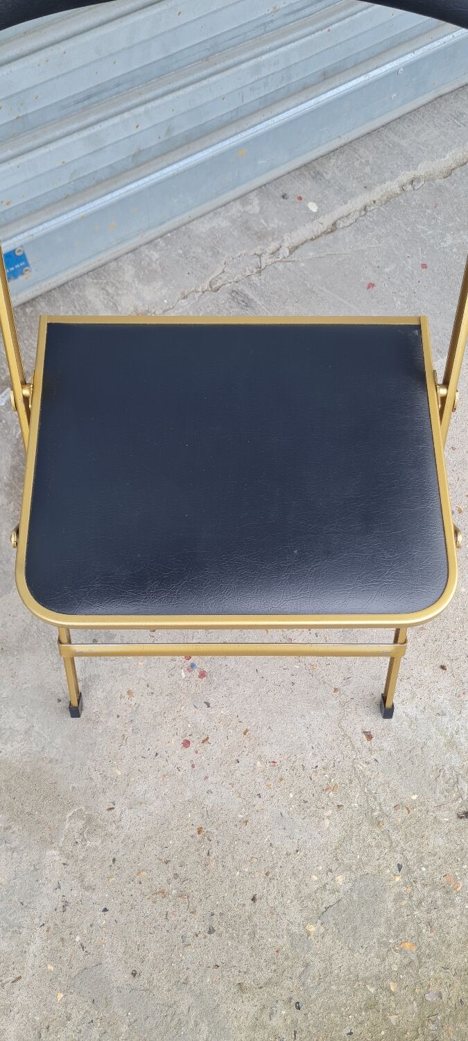 Vintage folding chair