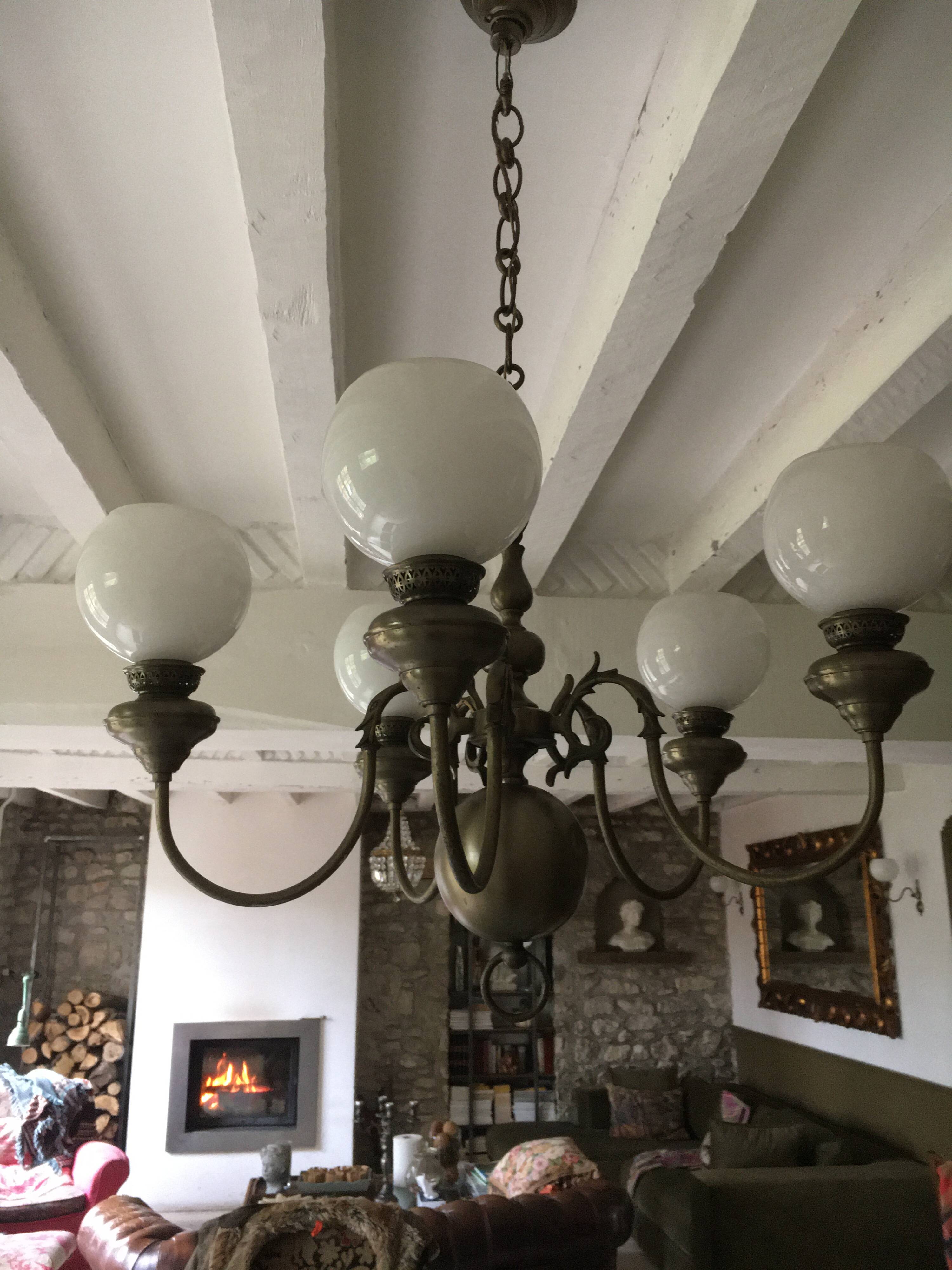 Dutch lustre style