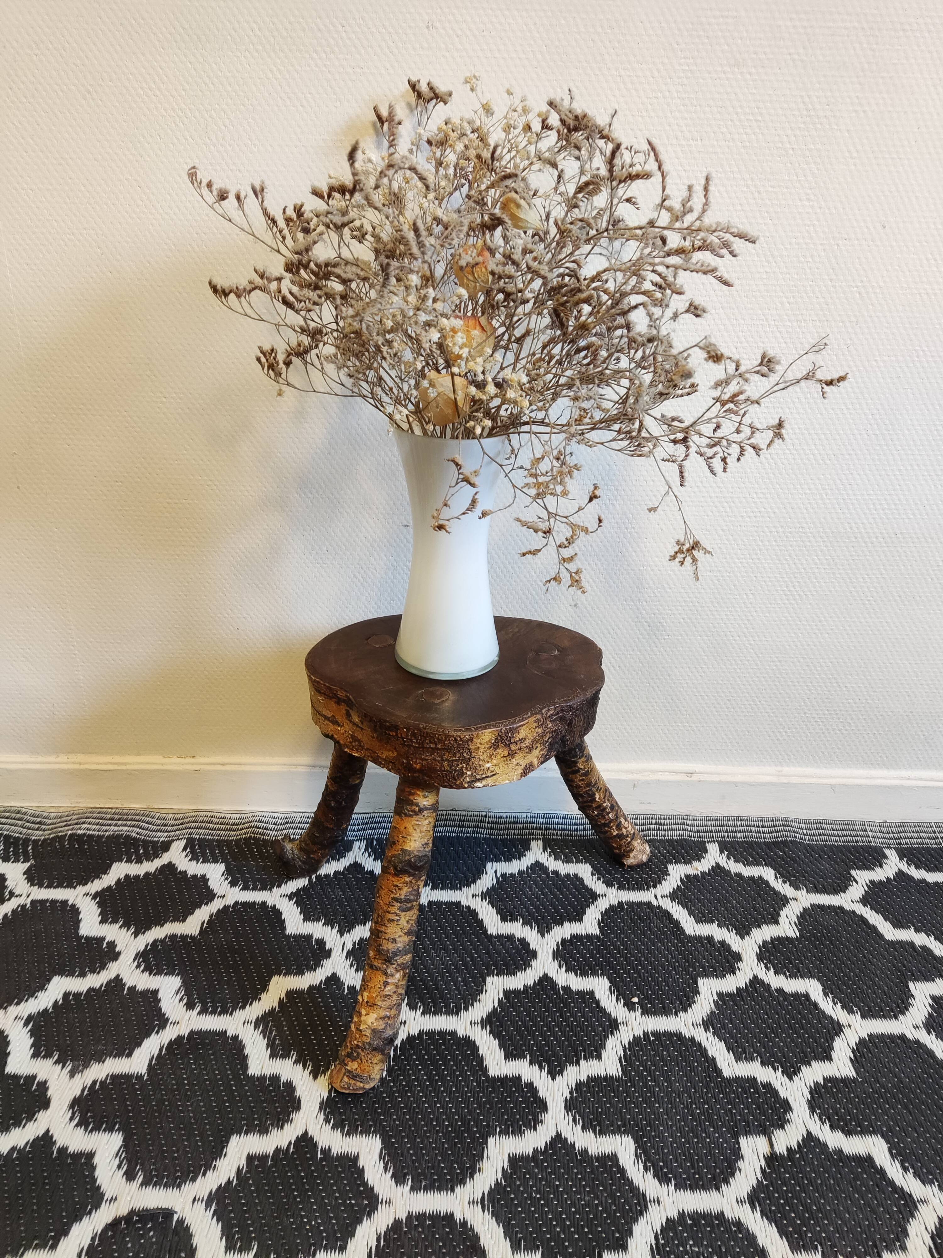 Country stool