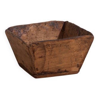 Small ancient Oriental bowl (c.1920) #17