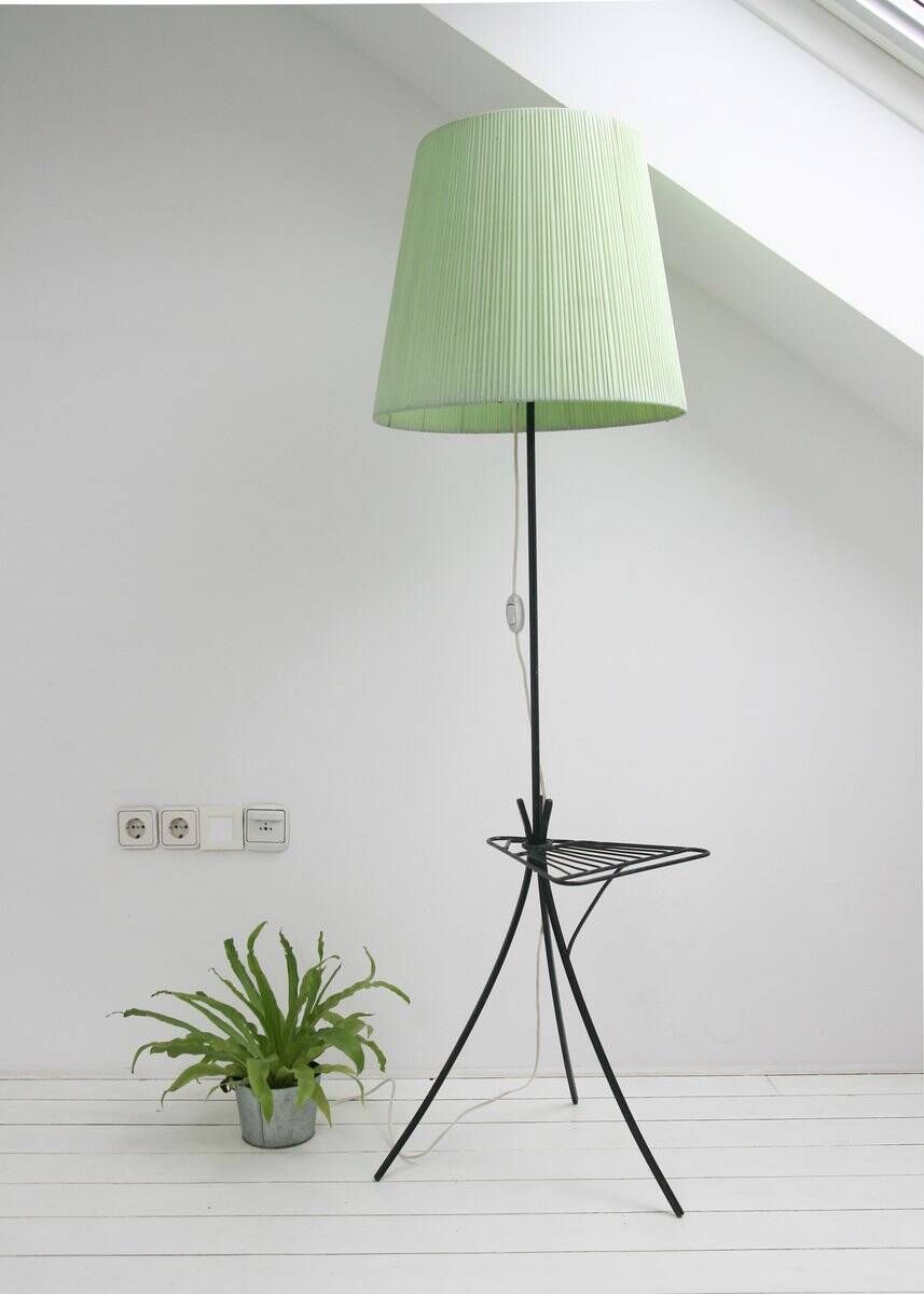 Lampadaire plissé des années 50 avec support.
