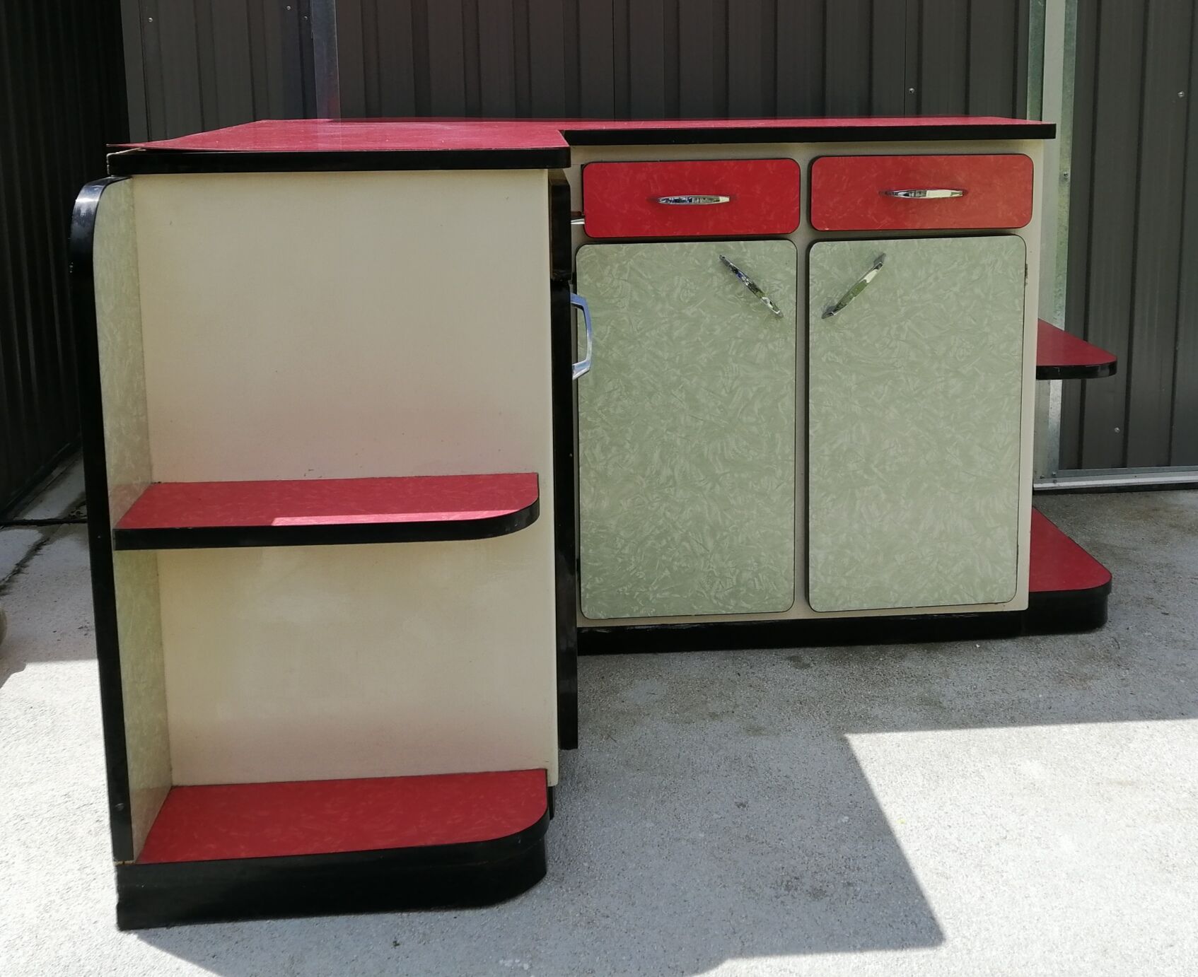 Kitchen buffet in formica 70s