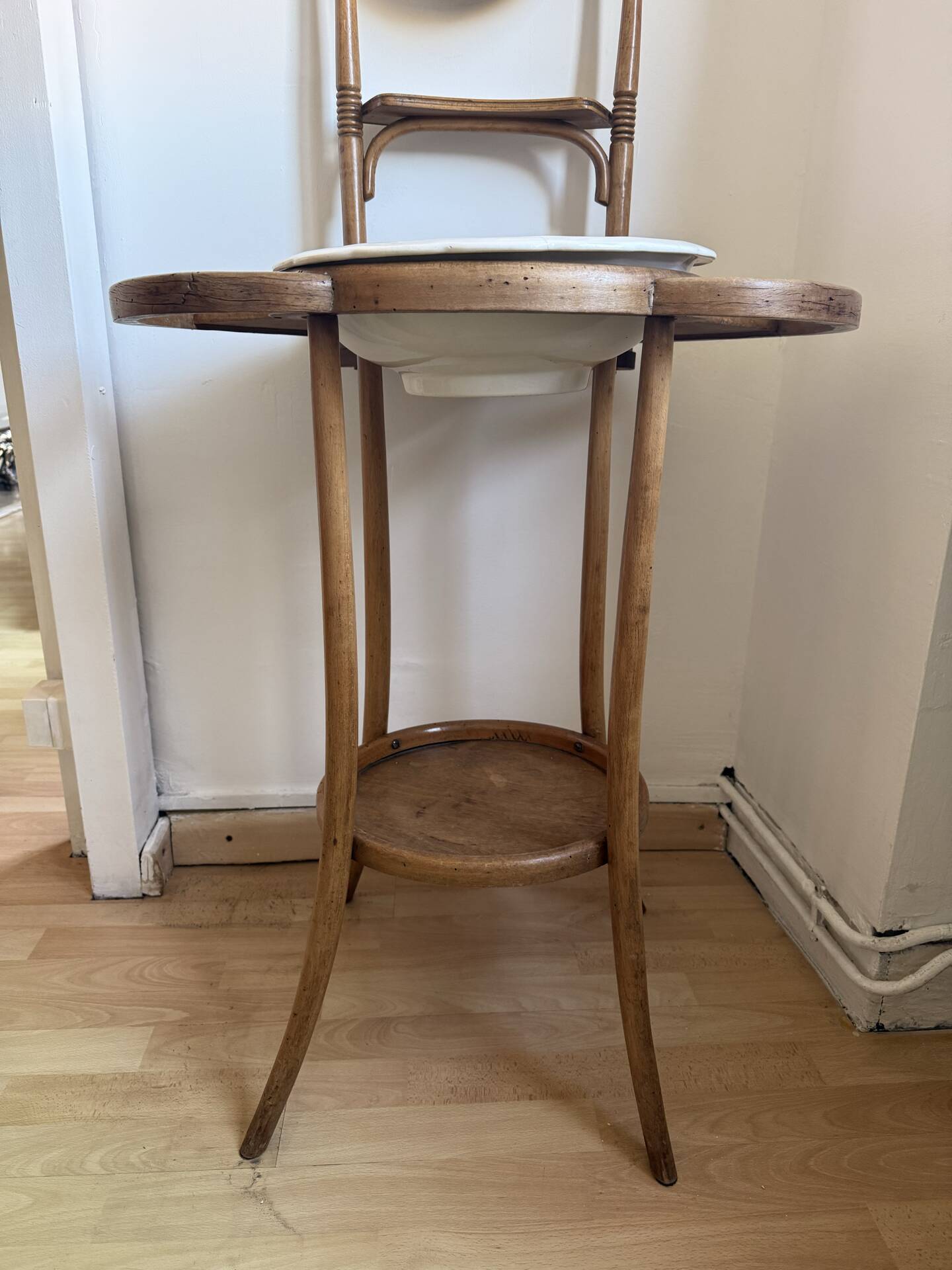 Meuble de toilette - Baumann
