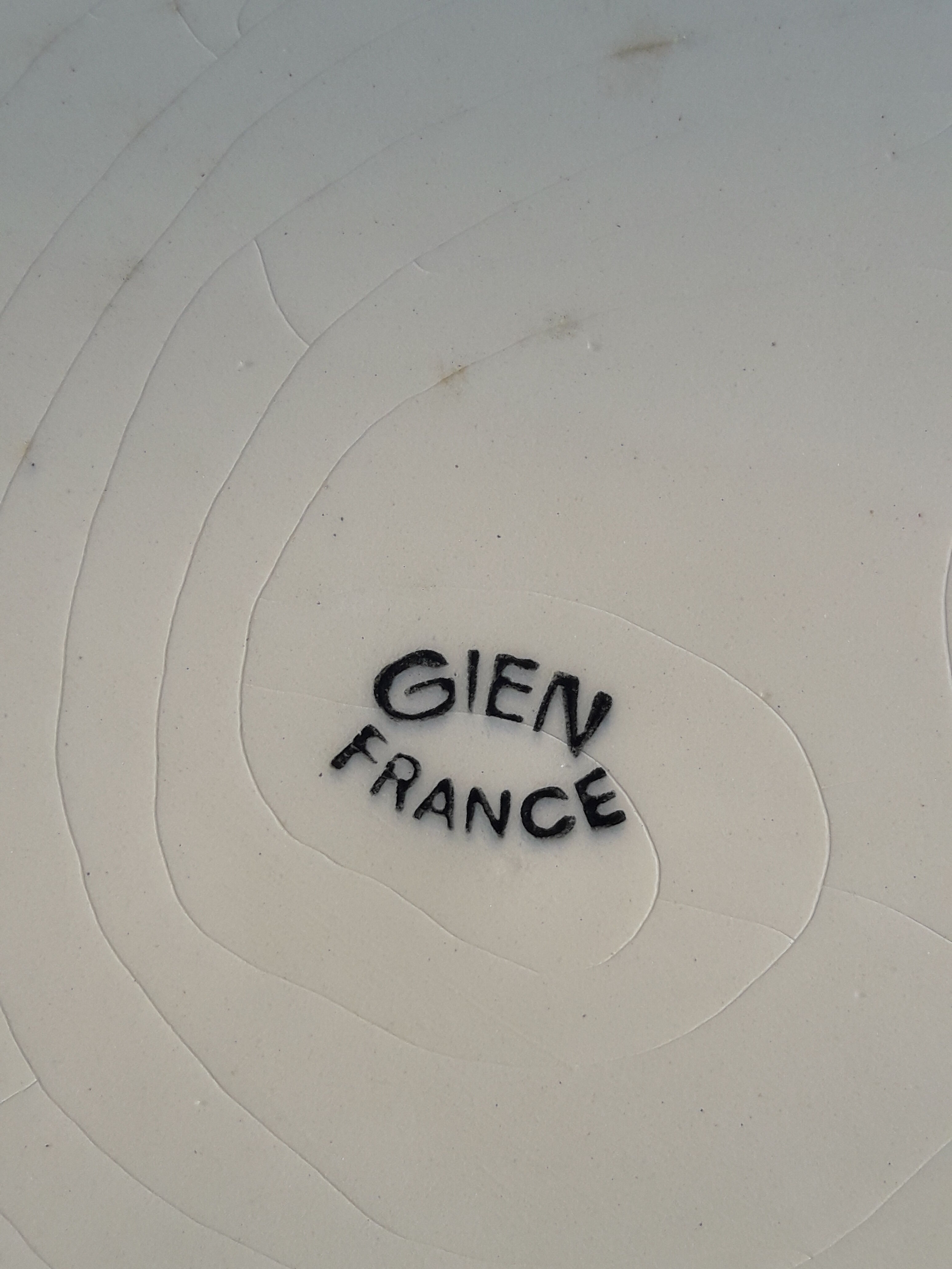 6 white asparagus plates in Gien diam 26.5 cm