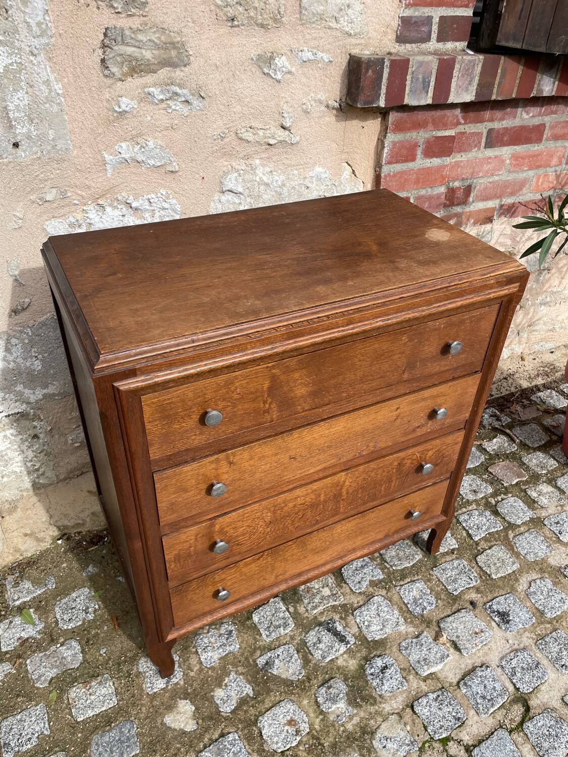 Commode en bois vintage