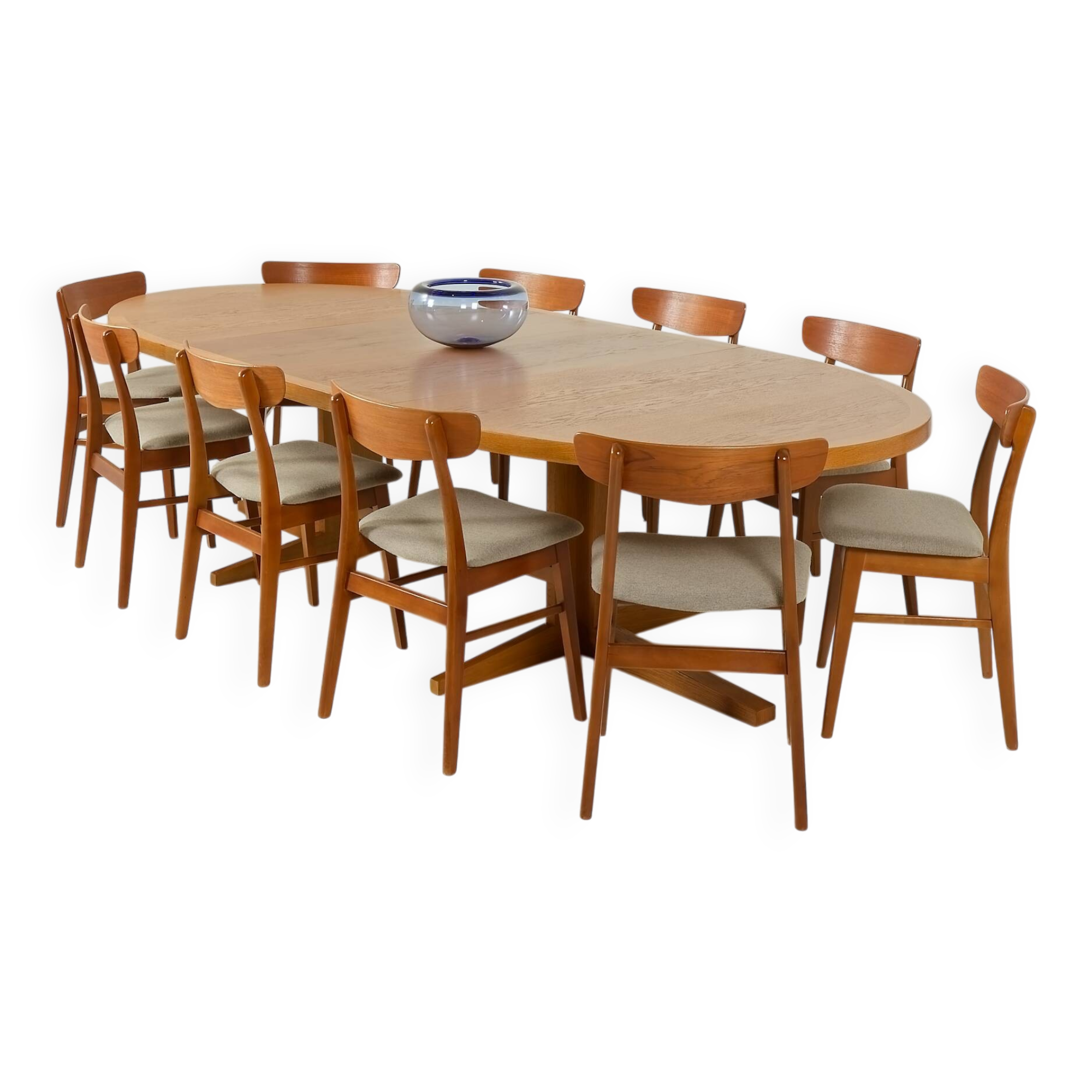 Danish extra large oak extension oval table attributed to Skovby, 1970s