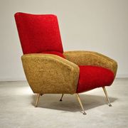 Fauteuil tissu rouge et jaune moutarde style bouclette 1970