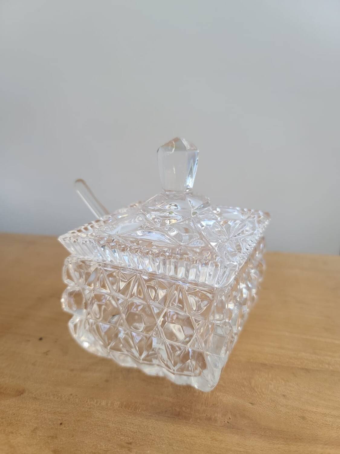 Vintage (70s) crystal sugar or other condiment pot with lid