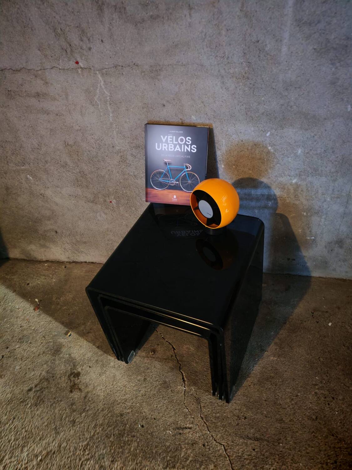 3 nesting coffee tables in smoked glass