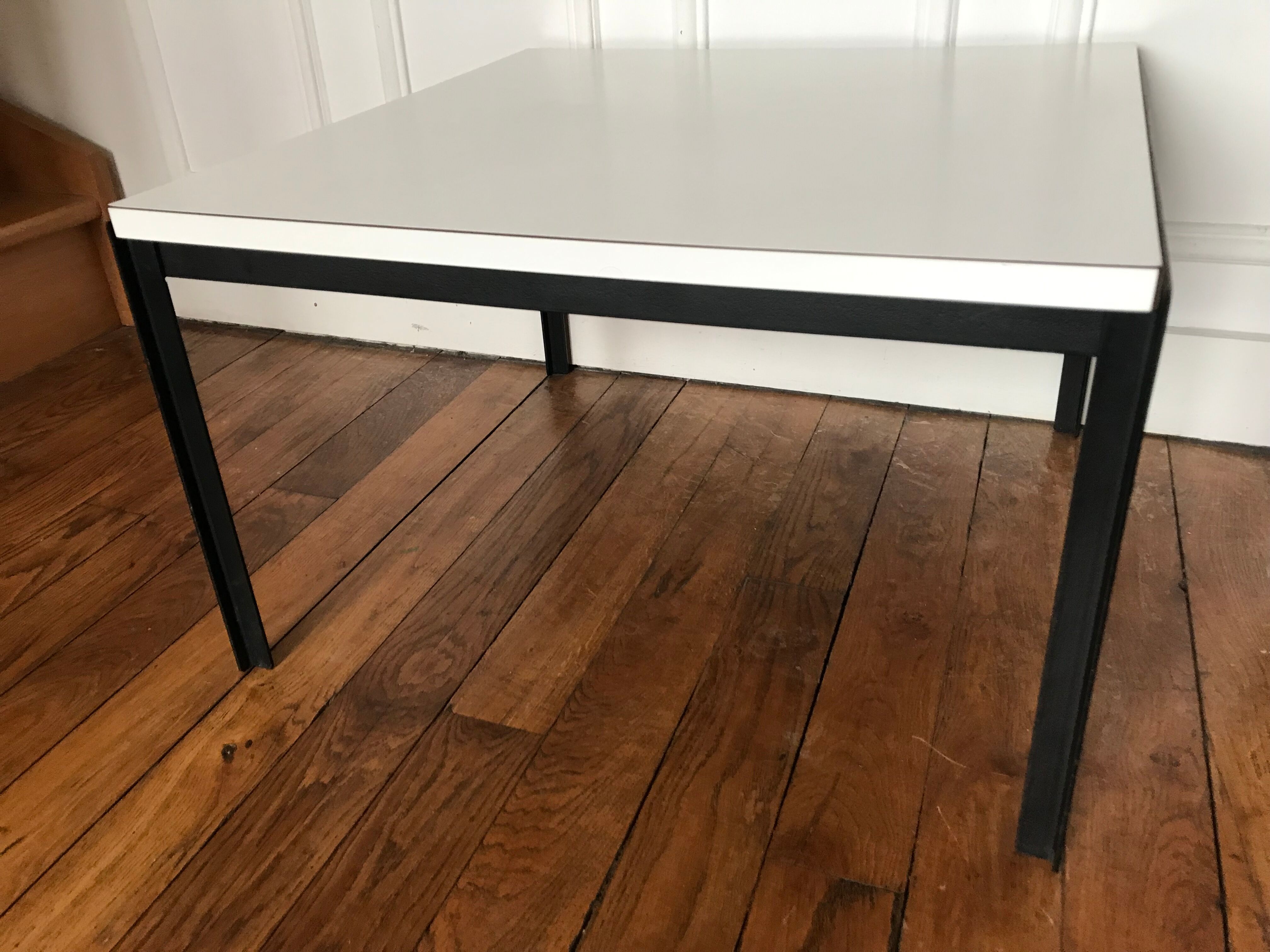 Coffee table Florence Knoll