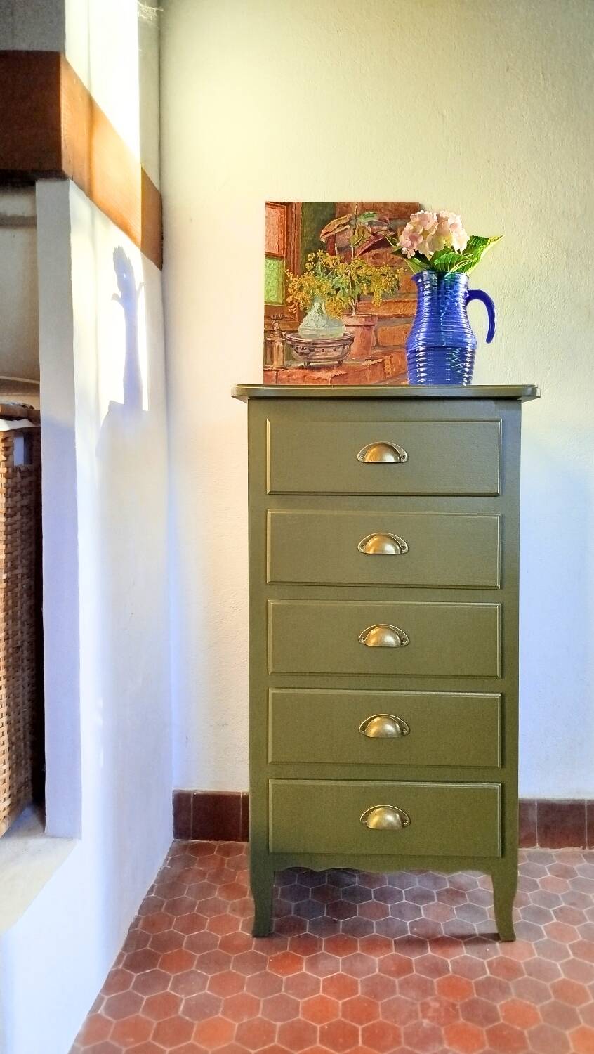 Fig green chiffonier