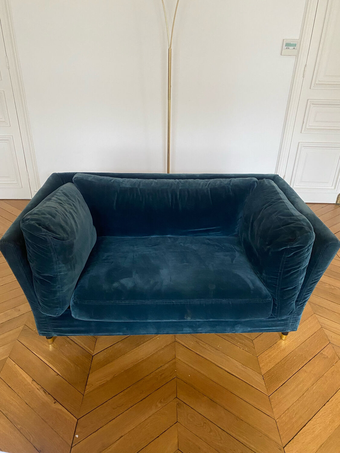 Velvet sofa - 2 seats