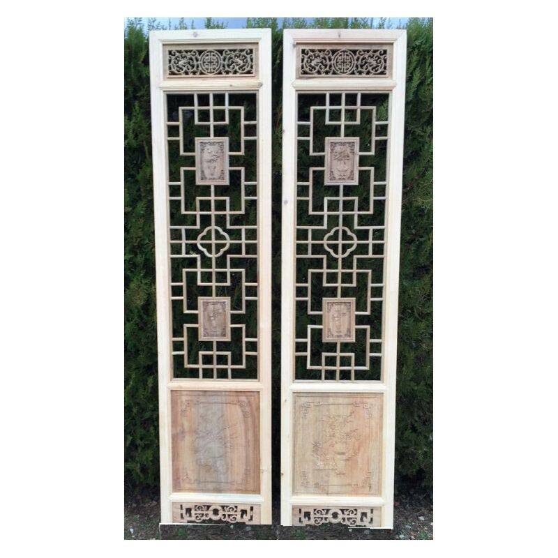 Carved wooden door - From screen to sliding doors.