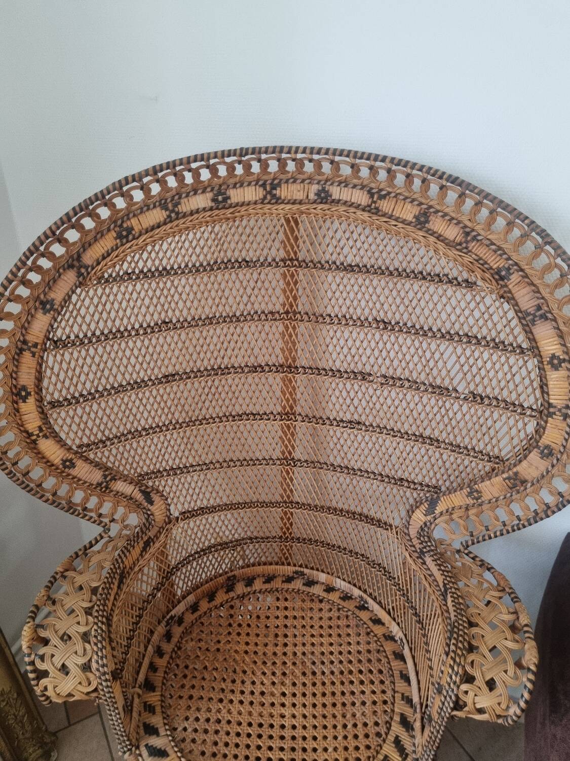 Véritable fauteuil emmanuelle