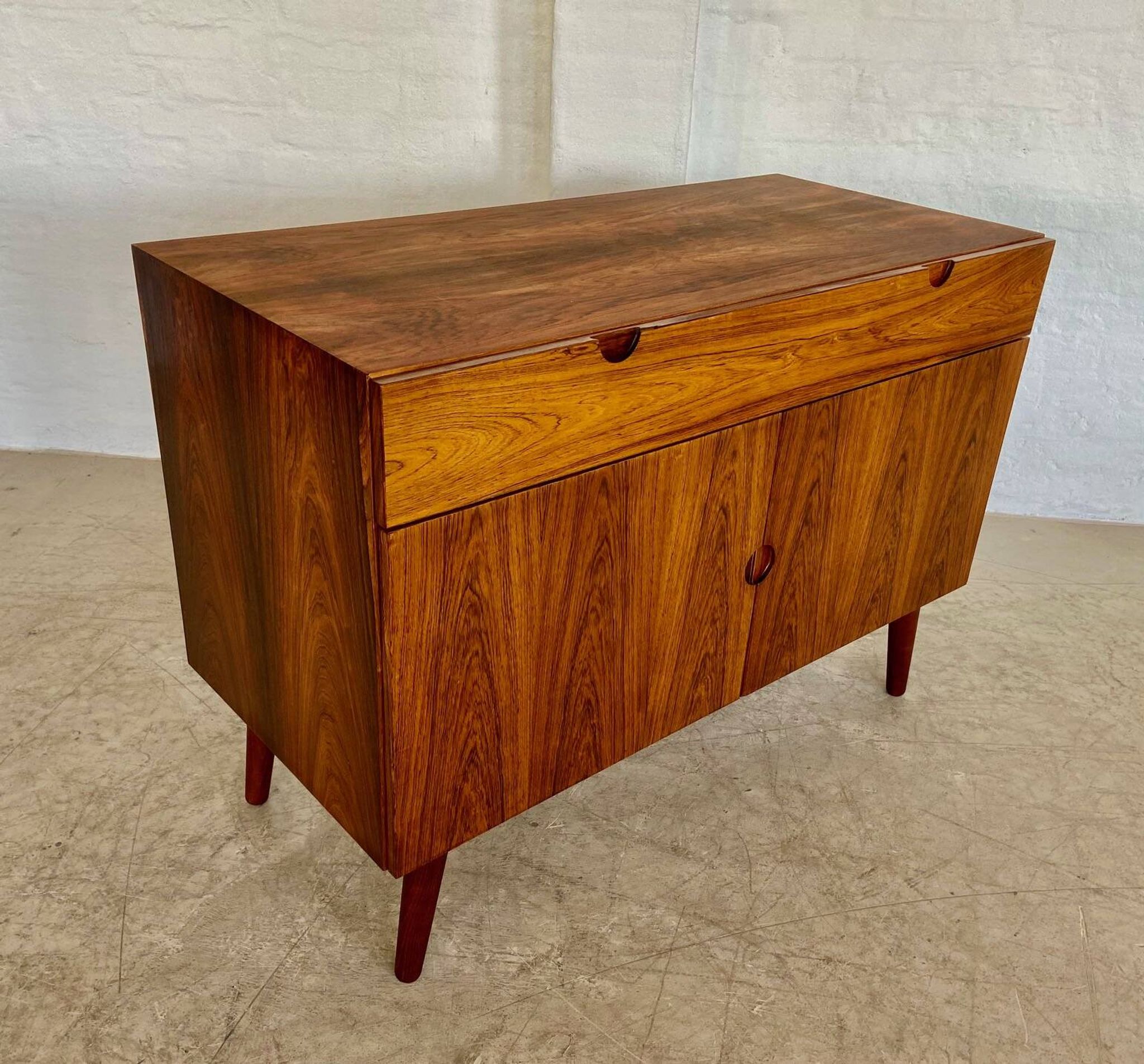 Buffet en rosewood danois rétro vintage des années 1960