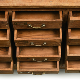 Commode en bois à 40 tiroirs